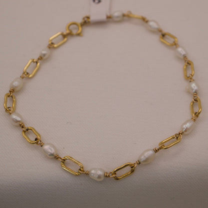 Armband aus 14k Gold Filled mit Süßwasserperlen